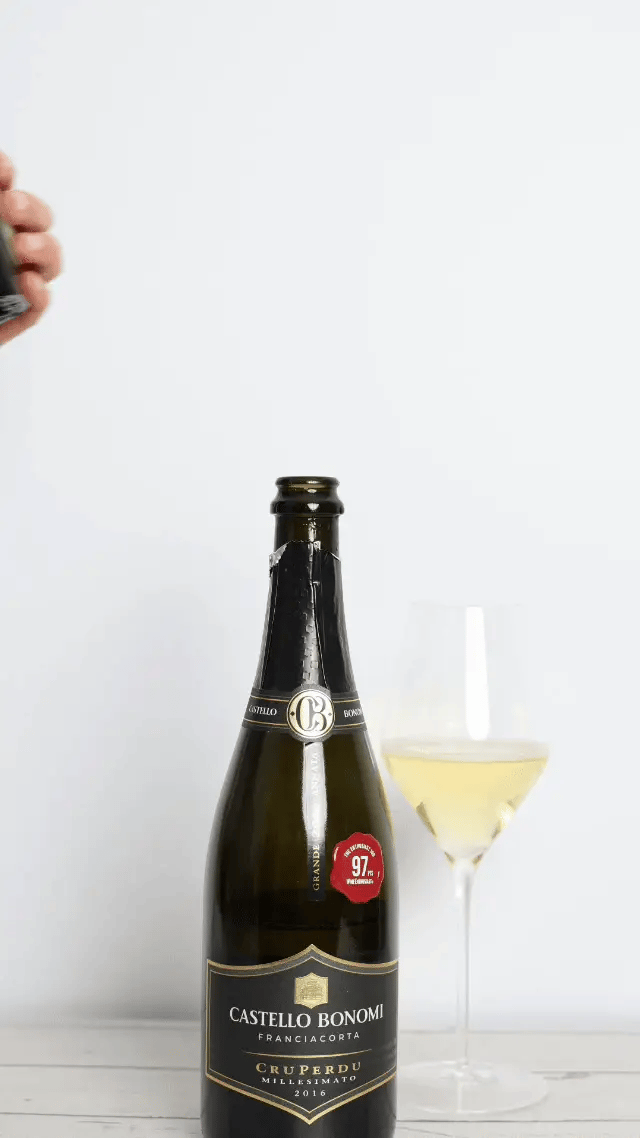 Sceller avec le Sparkling Bouchon