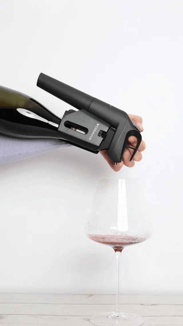 Versez le vin